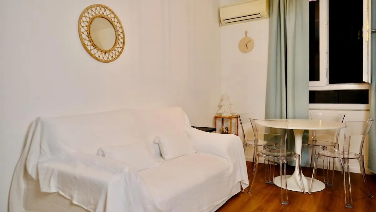 Appartamento La Nuova Casa Di Zia - Near Metro A Ponte Lungo Roma 0*,  Italia