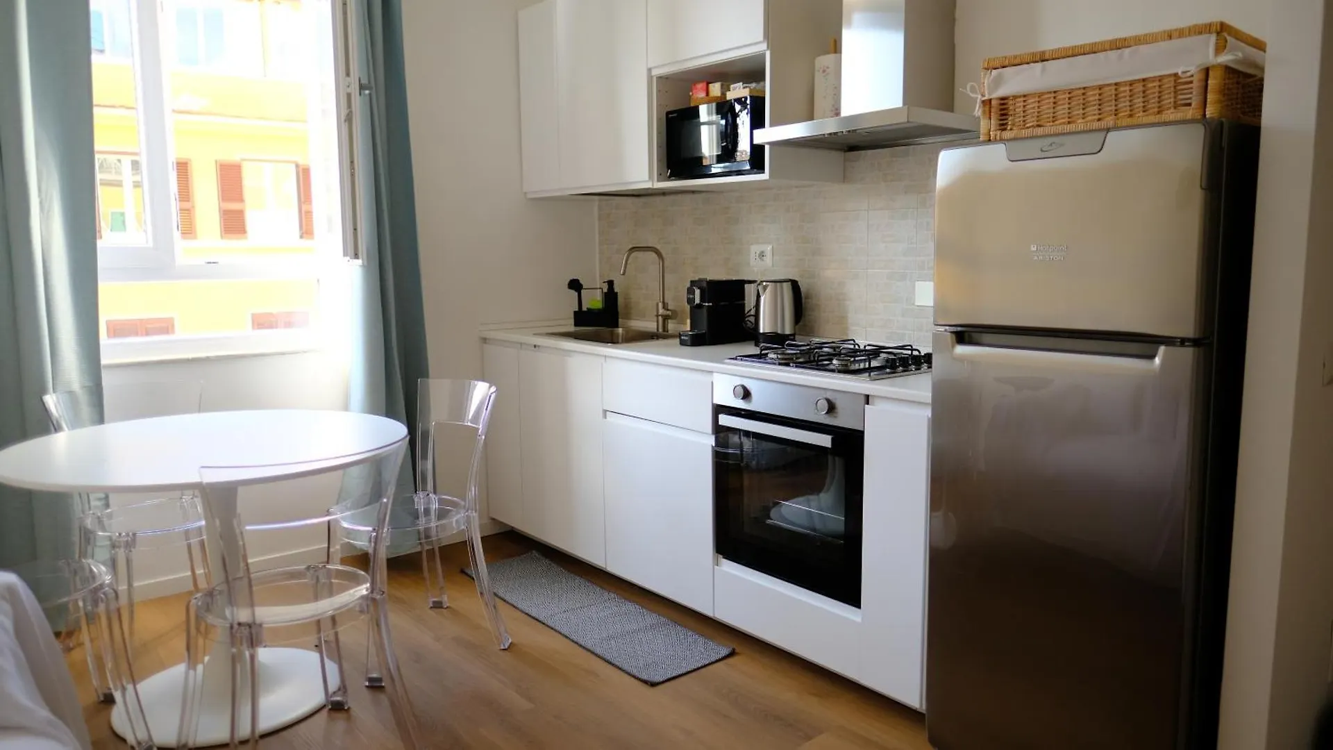 Appartamento La Nuova Casa Di Zia - Near Metro A Ponte Lungo Roma