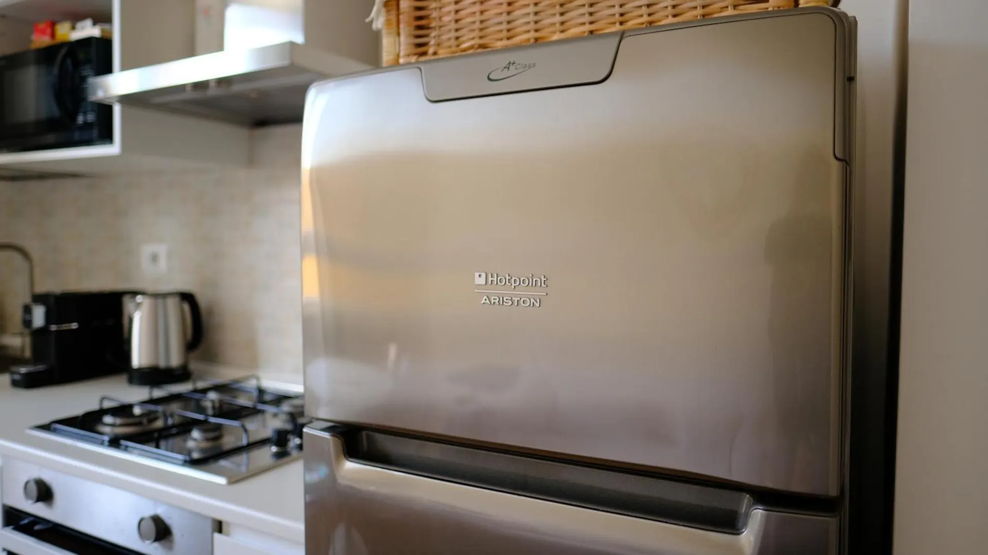 Appartamento La Nuova Casa Di Zia - Near Metro A Ponte Lungo Roma